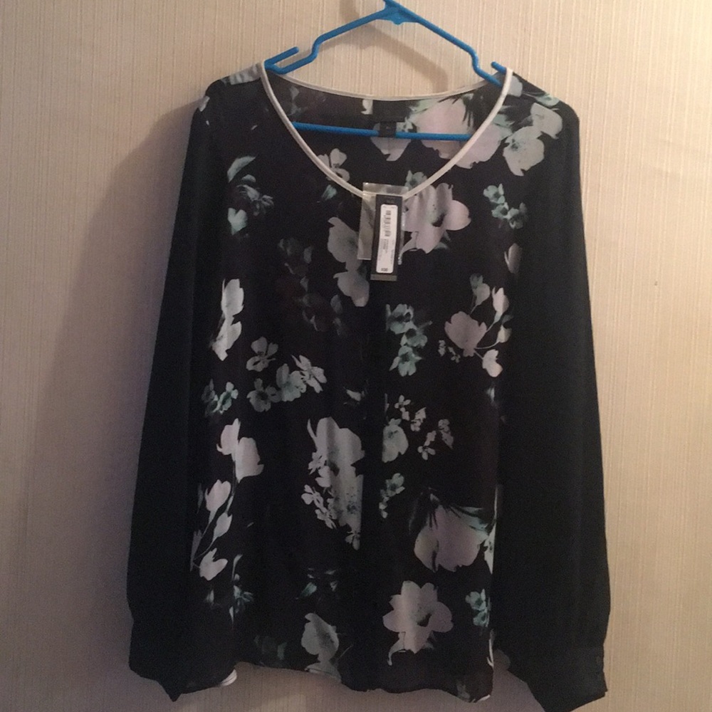 Worthington Floral Button Down Blouse